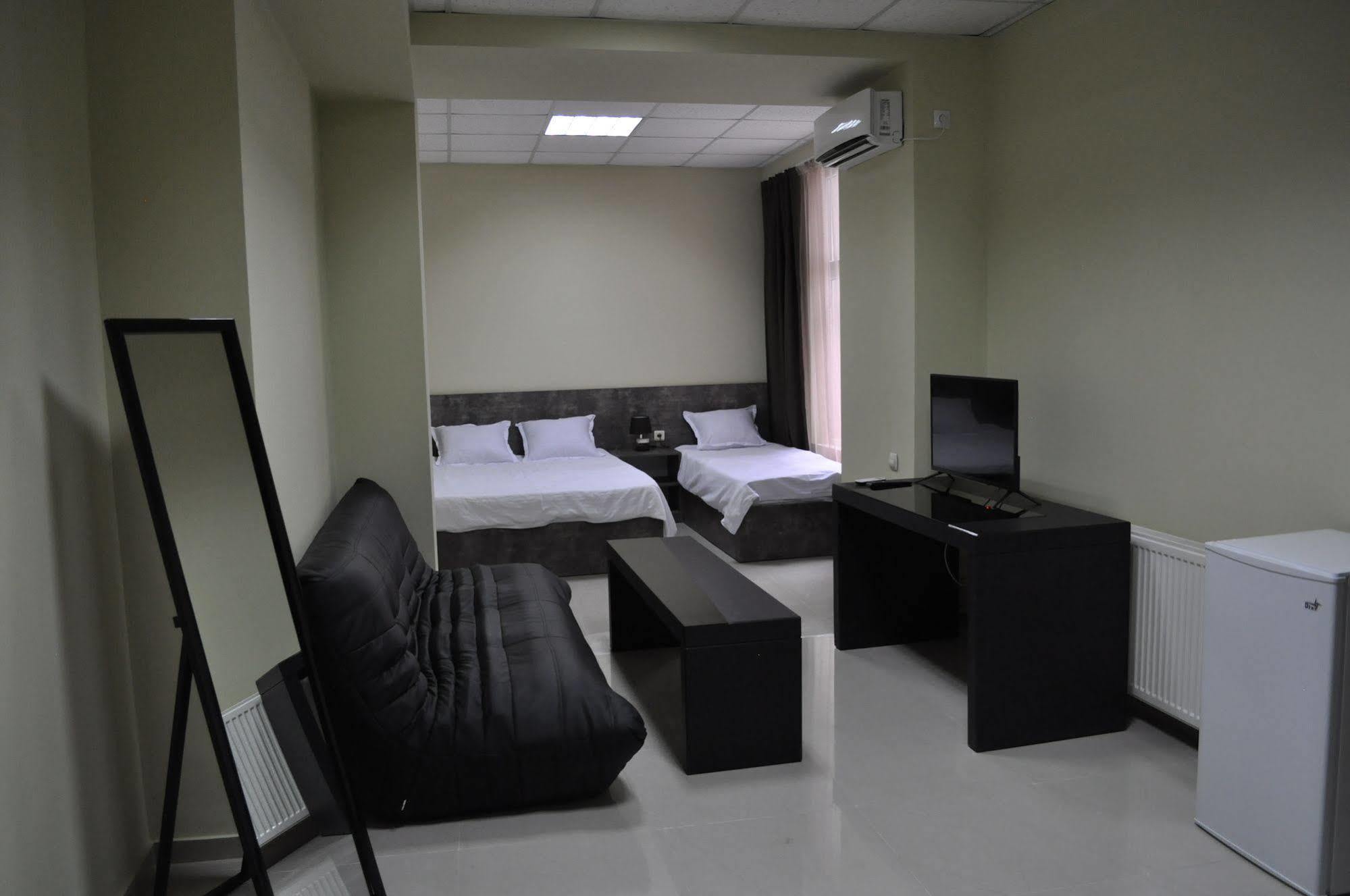 Tiflis Avlabari Hotel Экстерьер фото