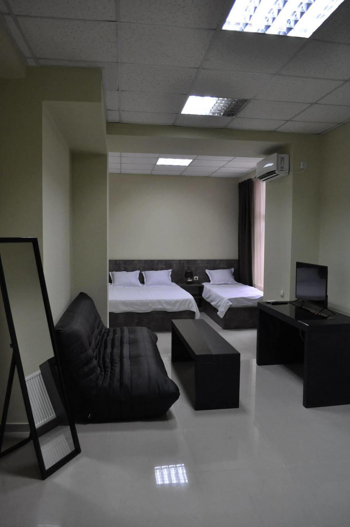 Tiflis Avlabari Hotel Экстерьер фото