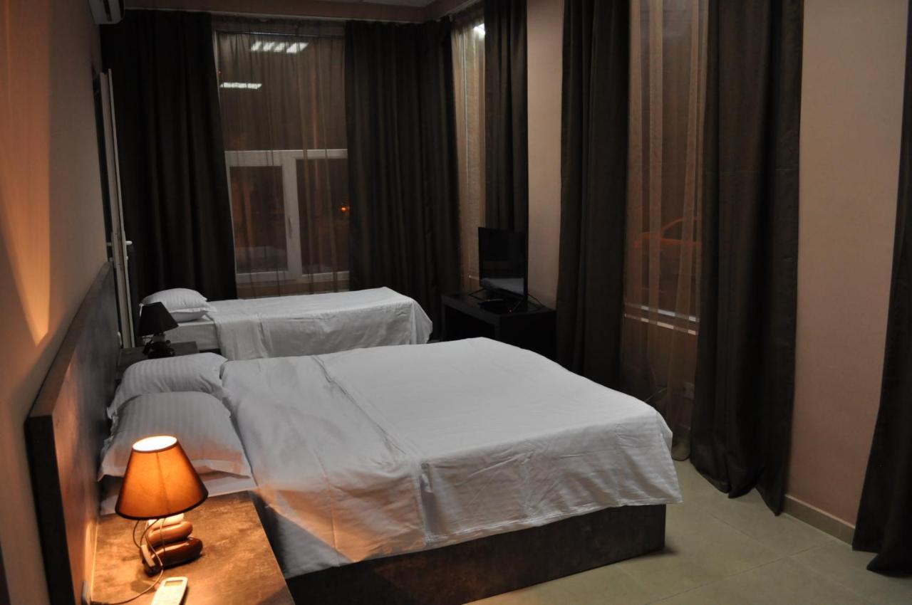 Tiflis Avlabari Hotel Экстерьер фото